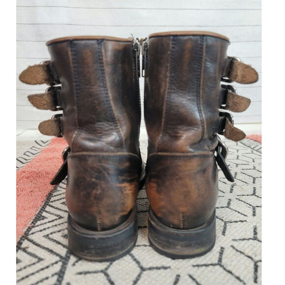 Frye Veronica Belted Short 70580 Brown Distressed Leather Ankle Boots, sz 7.5 - Picture 10 of 16